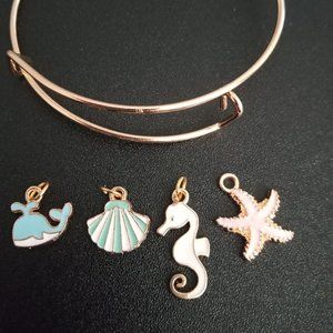 Charm bracelet